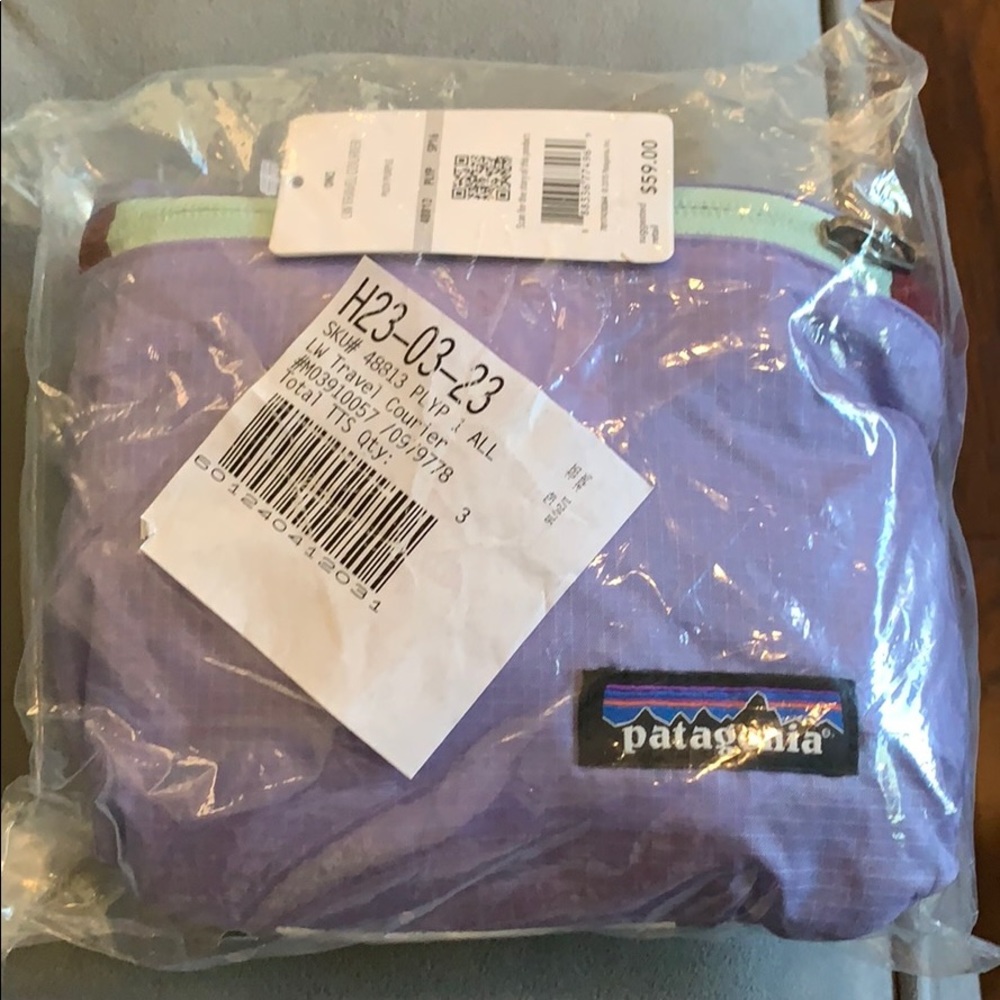 Patagonia travel courier bag, brand new